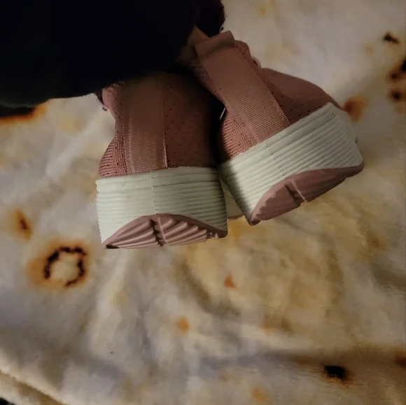 New Pink Slip On Sneakers Sz 12 - Picture 3 of 5